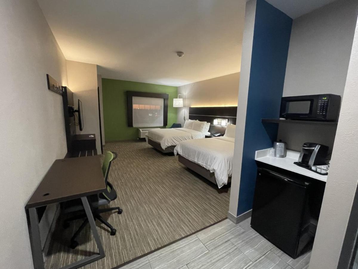 Holiday Inn Express Hotel And Suites Ada By Ihg Exteriér fotografie
